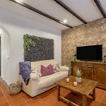 Casa Abuelo Manuel