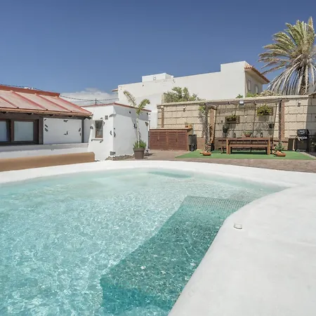 Casa Abuelo Manuel Nyaraló